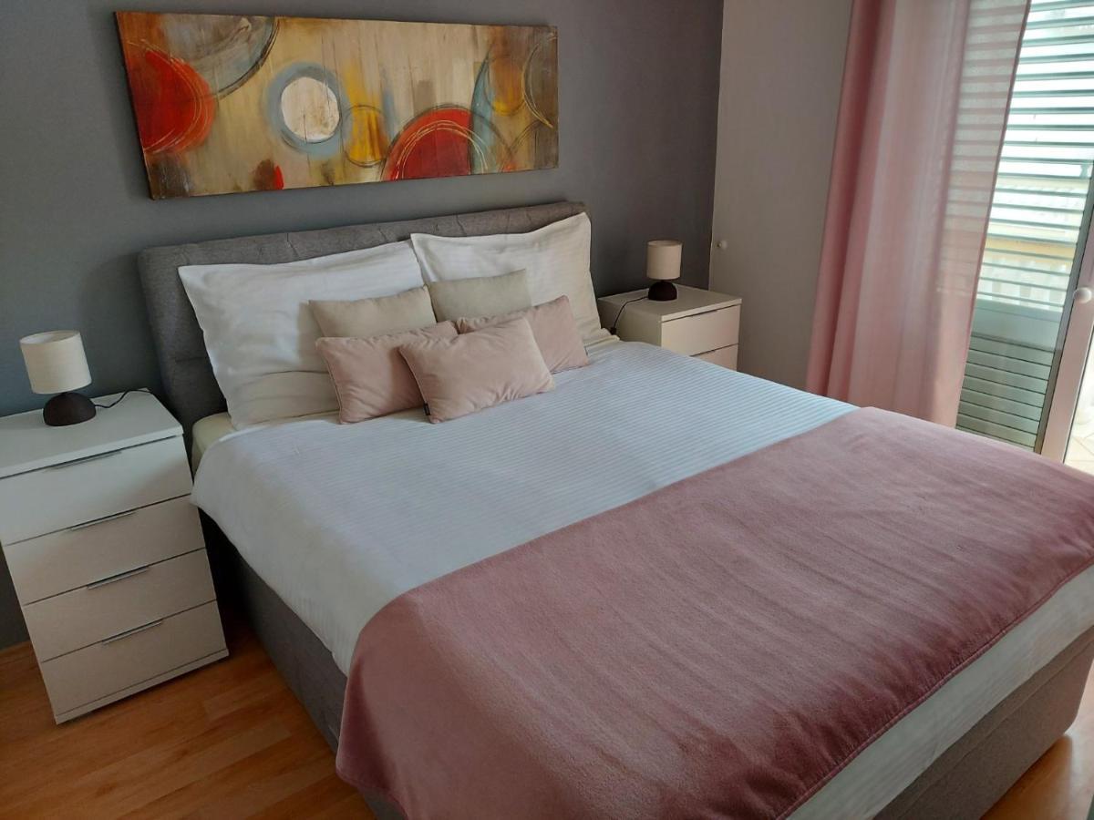 Apartament Apartman Larisa Kampor Zewnętrze zdjęcie